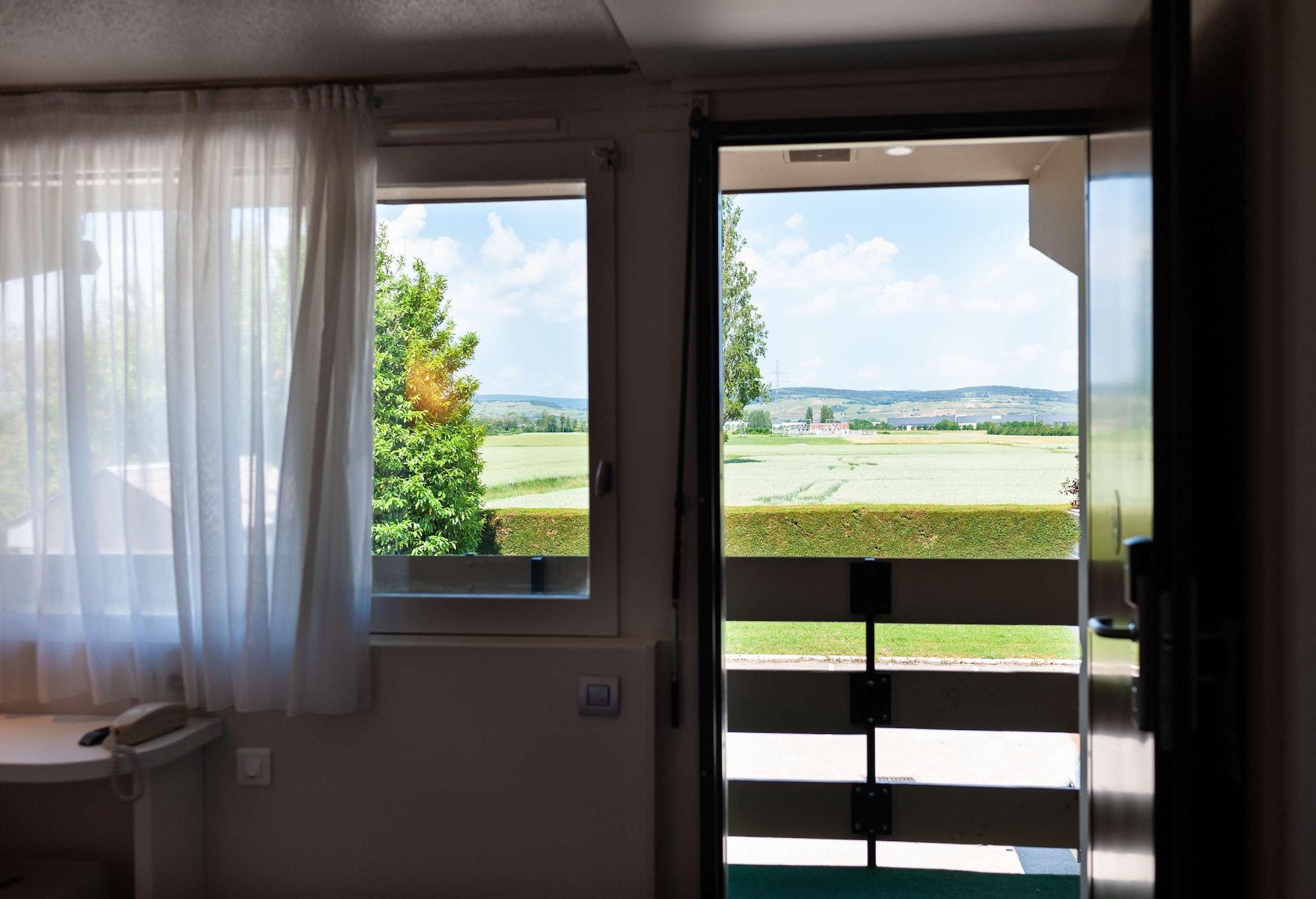 ก็องปานีล โบน Hotel ภายนอก รูปภาพ
